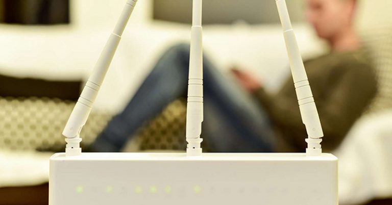 Cegah Internet Lemot, Ini Cara Meletakan Wifi Router yang ...